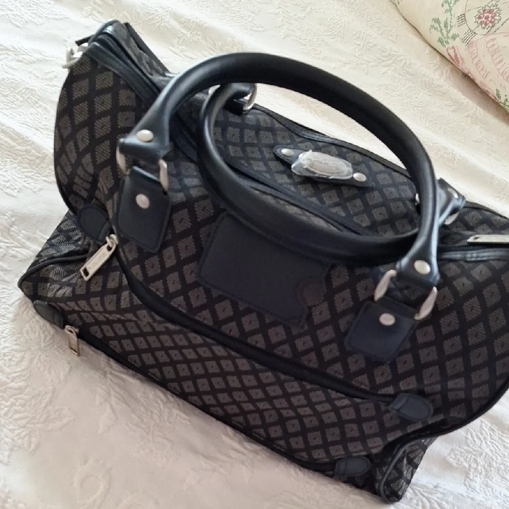 Buxton Black and Brown Patterned Duffel Bag